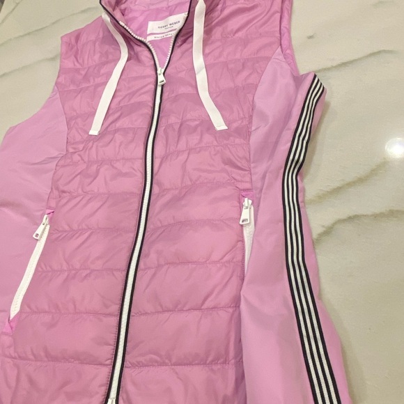 Gerry Weber Vest Size 8 Lavender Quilted Full Zip - Picture 4 of 14